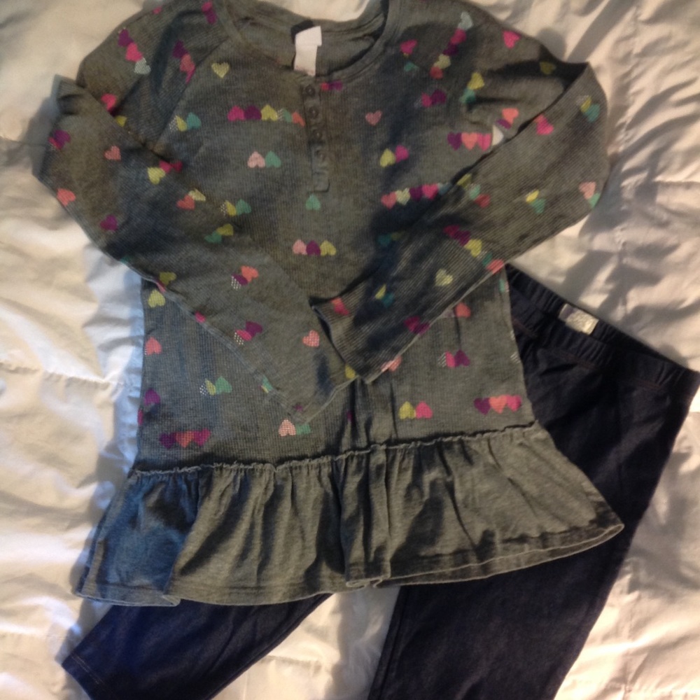 Girls leggings and long sleeve top